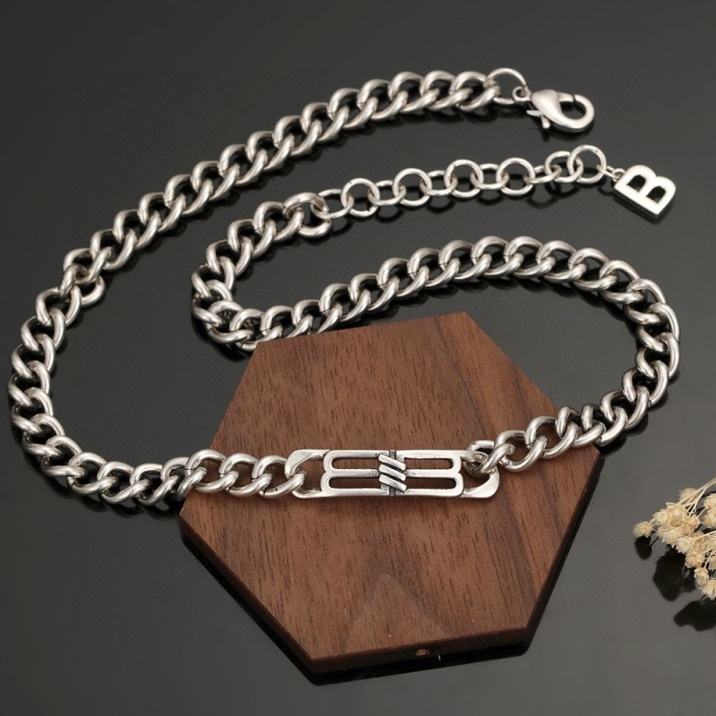 Burberry Necklaces